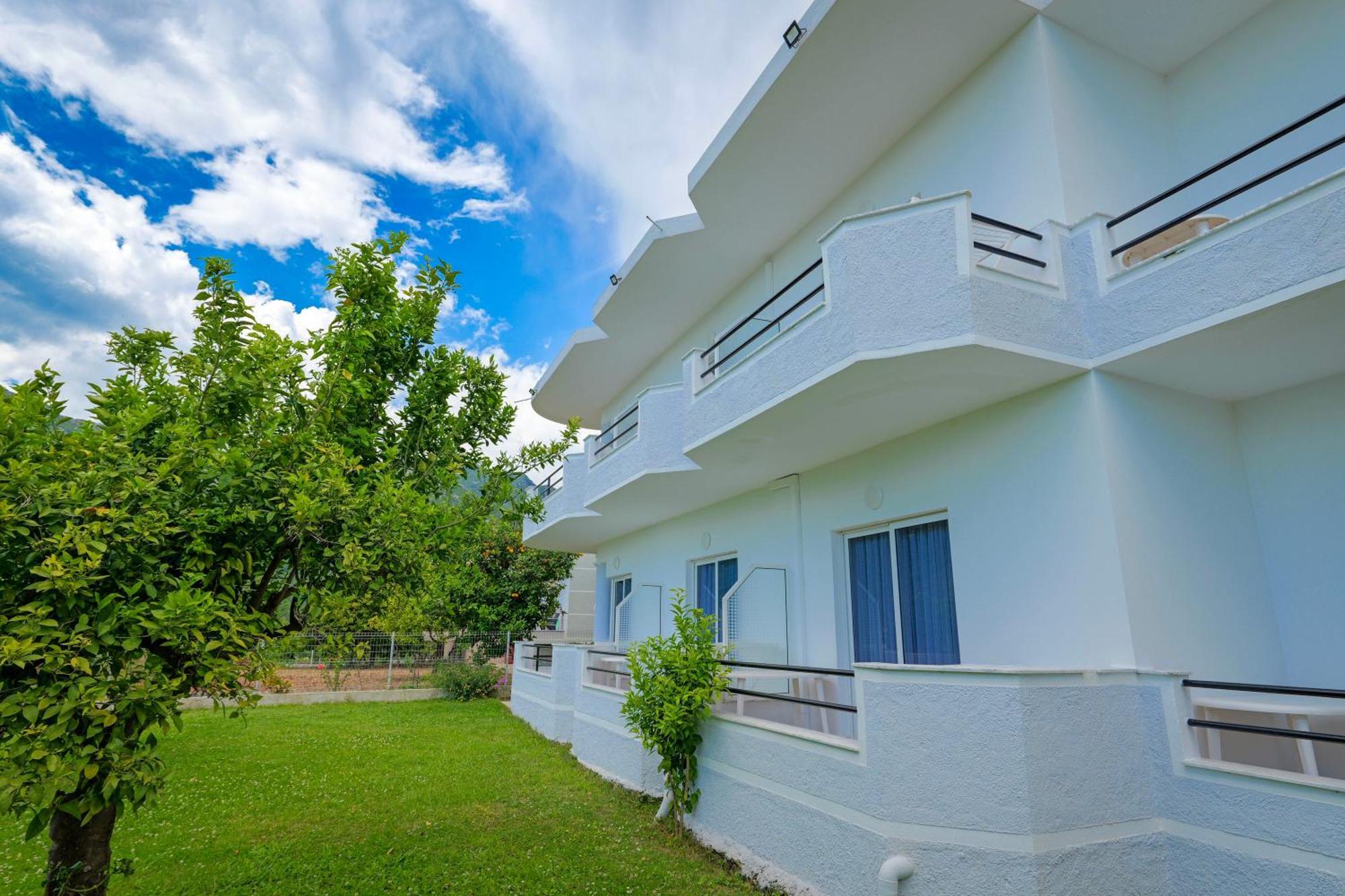 Villa Pargua Borsh Exteriér fotografie